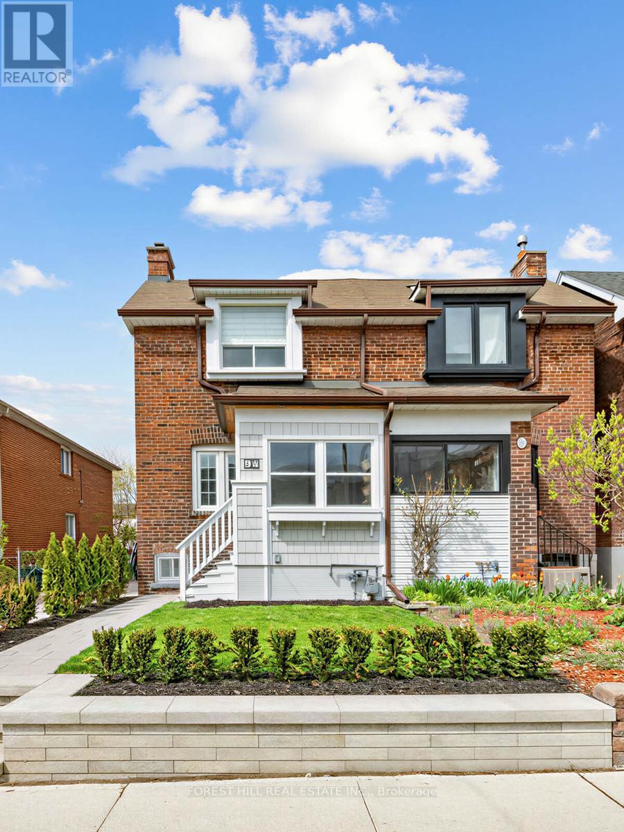 94 SOMERSET AVENUE, Toronto, Ontario