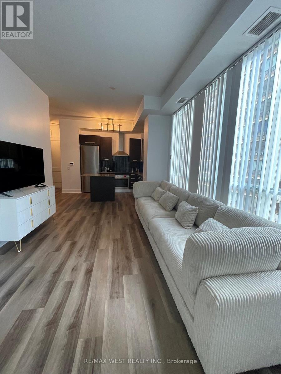 1004 - 21 Balmuto Street, Toronto, Ontario  M4Y 1W4 - Photo 7 - C13084168