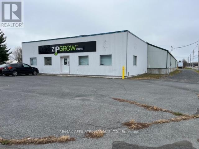 650 CUMBERLAND STREET, Cornwall, Ontario