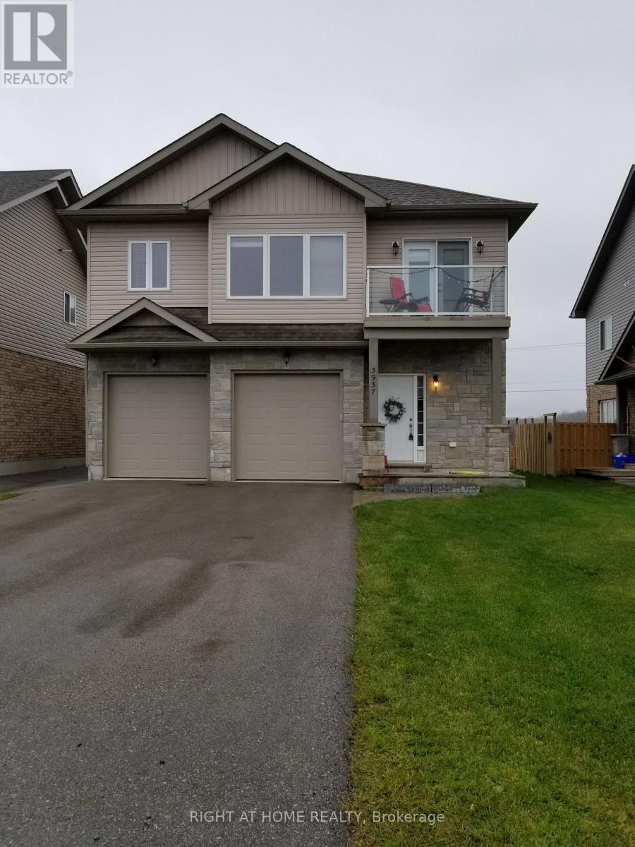 3937 WOOD AVENUE, Severn, Ontario