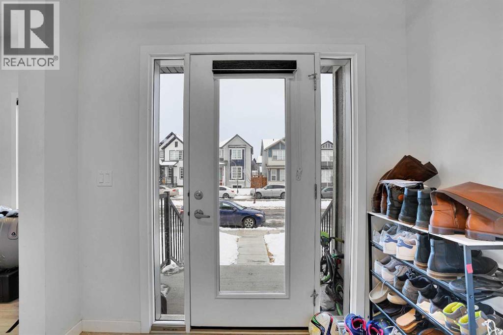 181 Walcrest Boulevard SE, Calgary, Alberta  T2X 4L4 - Photo 4 - A2294977