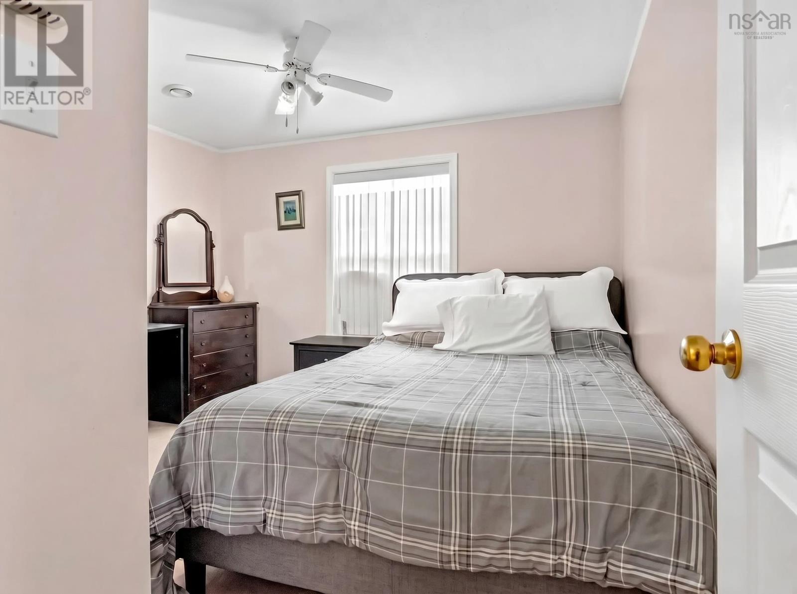 42 Manor Drive, Lower Sackville, Nova Scotia  B4C 2P1 - Photo 9 - 202609715