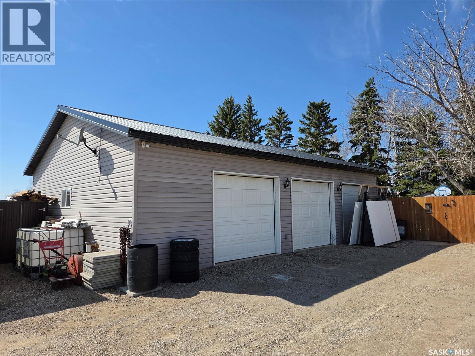 101 Willmar Road, Arcola, Saskatchewan  S0C 0G0 - Photo 13 - SK034751