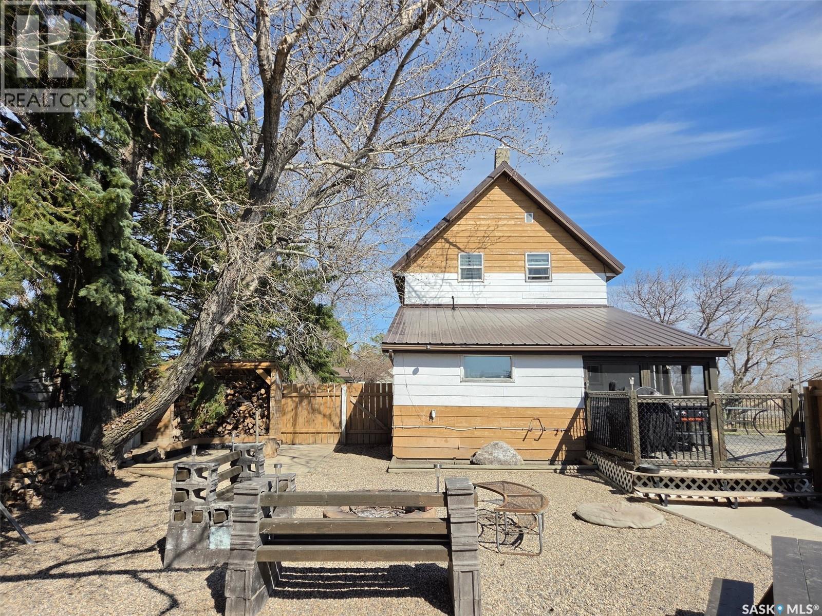 101 Willmar Road, Arcola, Saskatchewan  S0C 0G0 - Photo 4 - SK034751