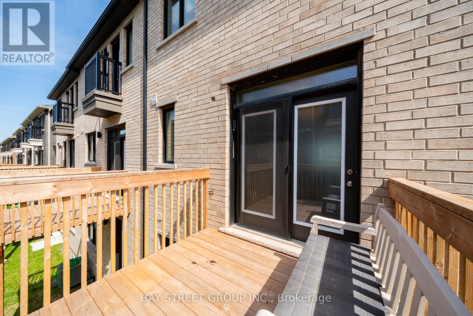1399 Shevchenko Boulevard, Oakville, Ontario  L6M 5P3 - Photo 15 - W13084024