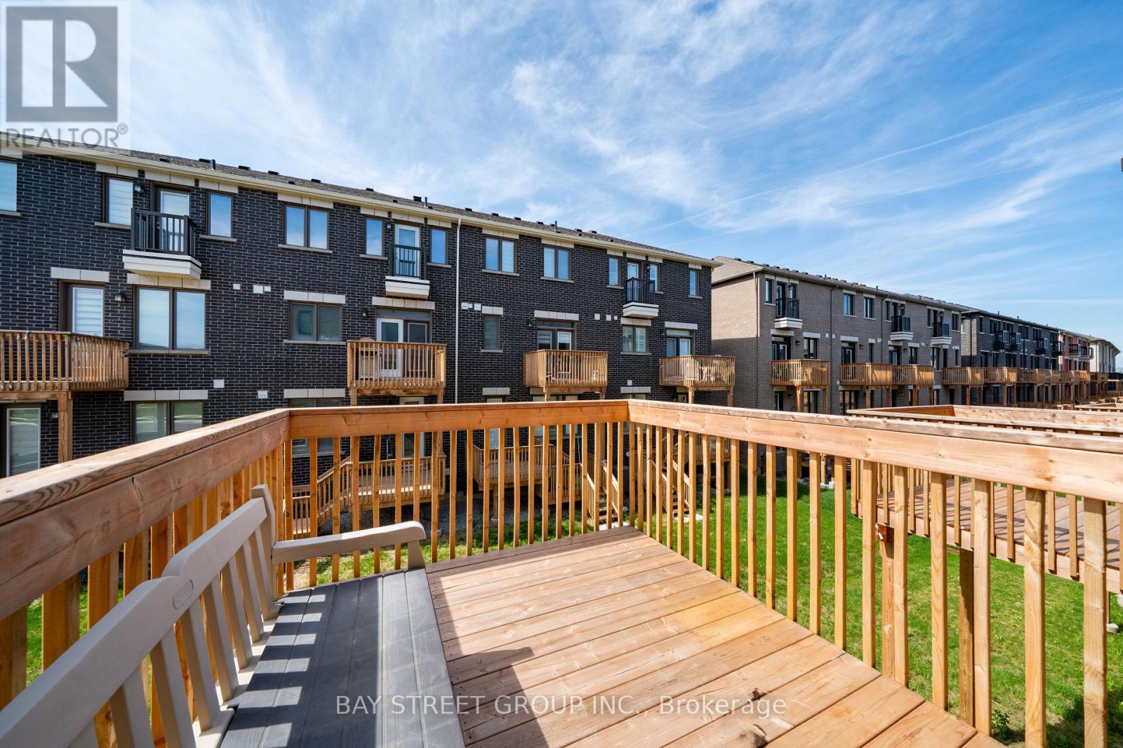 1399 Shevchenko Boulevard, Oakville, Ontario  L6M 5P3 - Photo 17 - W13084024