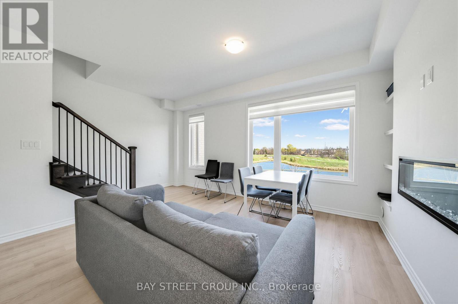 1399 Shevchenko Boulevard, Oakville, Ontario  L6M 5P3 - Photo 8 - W13084024