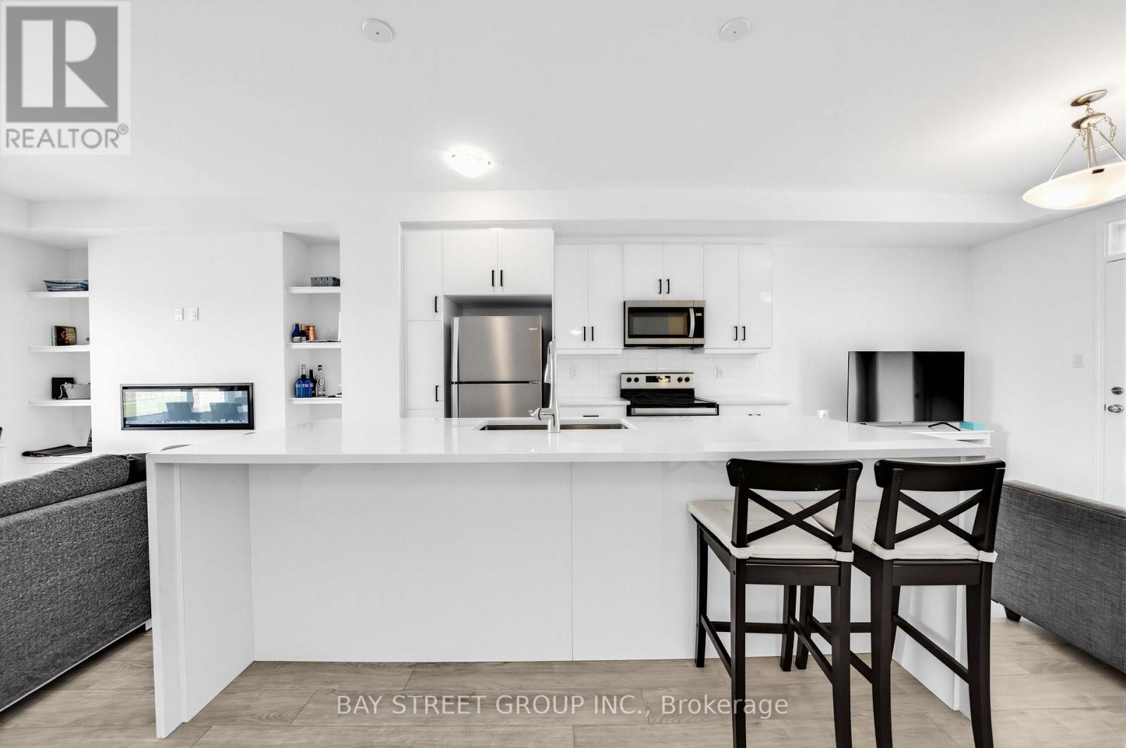 1399 Shevchenko Boulevard, Oakville, Ontario  L6M 5P3 - Photo 9 - W13084024