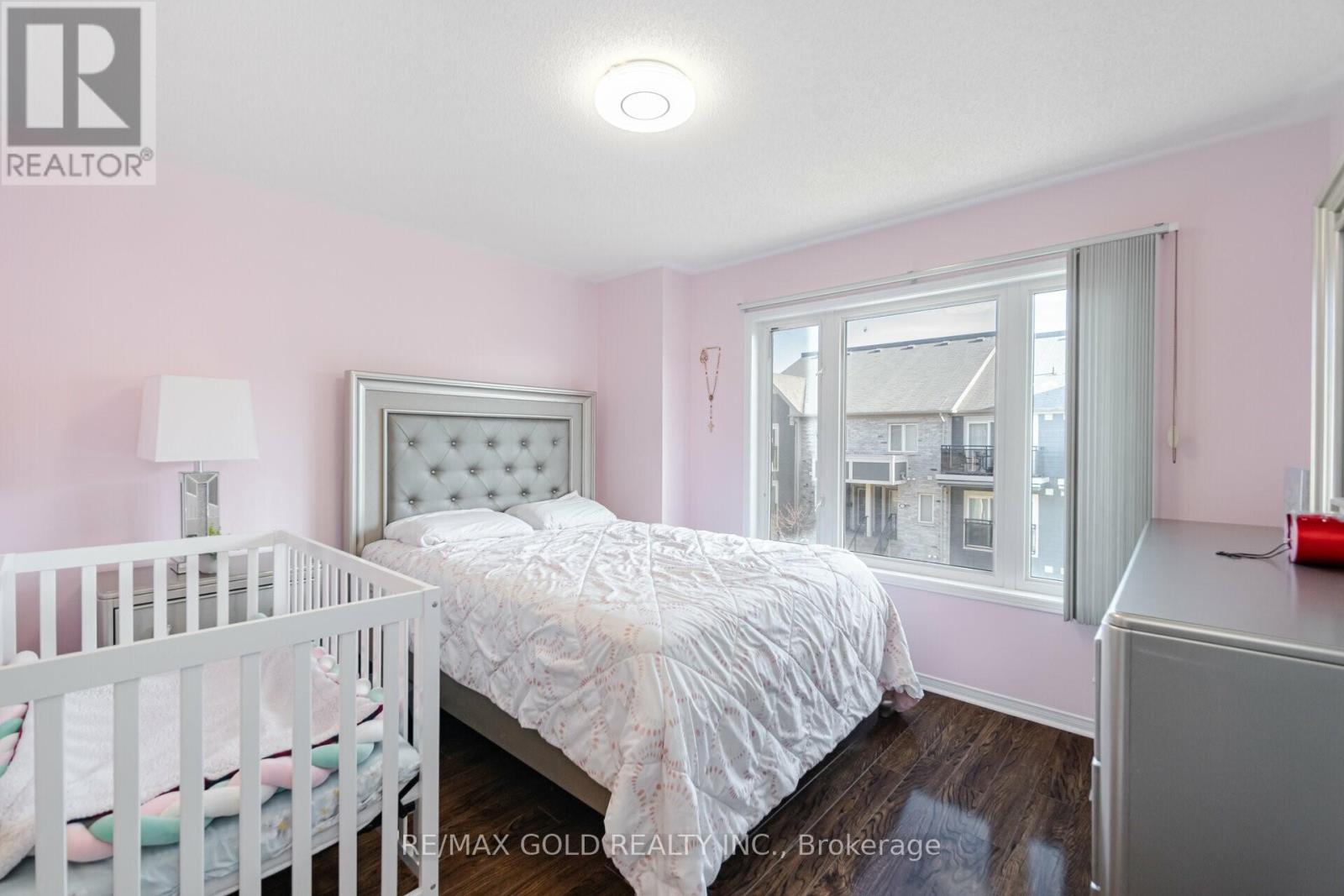 142 - 60 Fairwood Circle, Brampton, Ontario  L6R 0Y6 - Photo 11 - W13084050