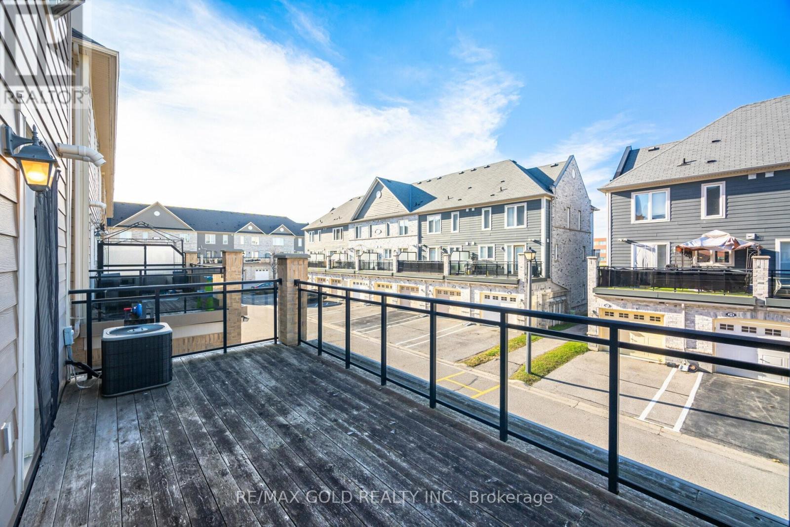 142 - 60 Fairwood Circle, Brampton, Ontario  L6R 0Y6 - Photo 14 - W13084050