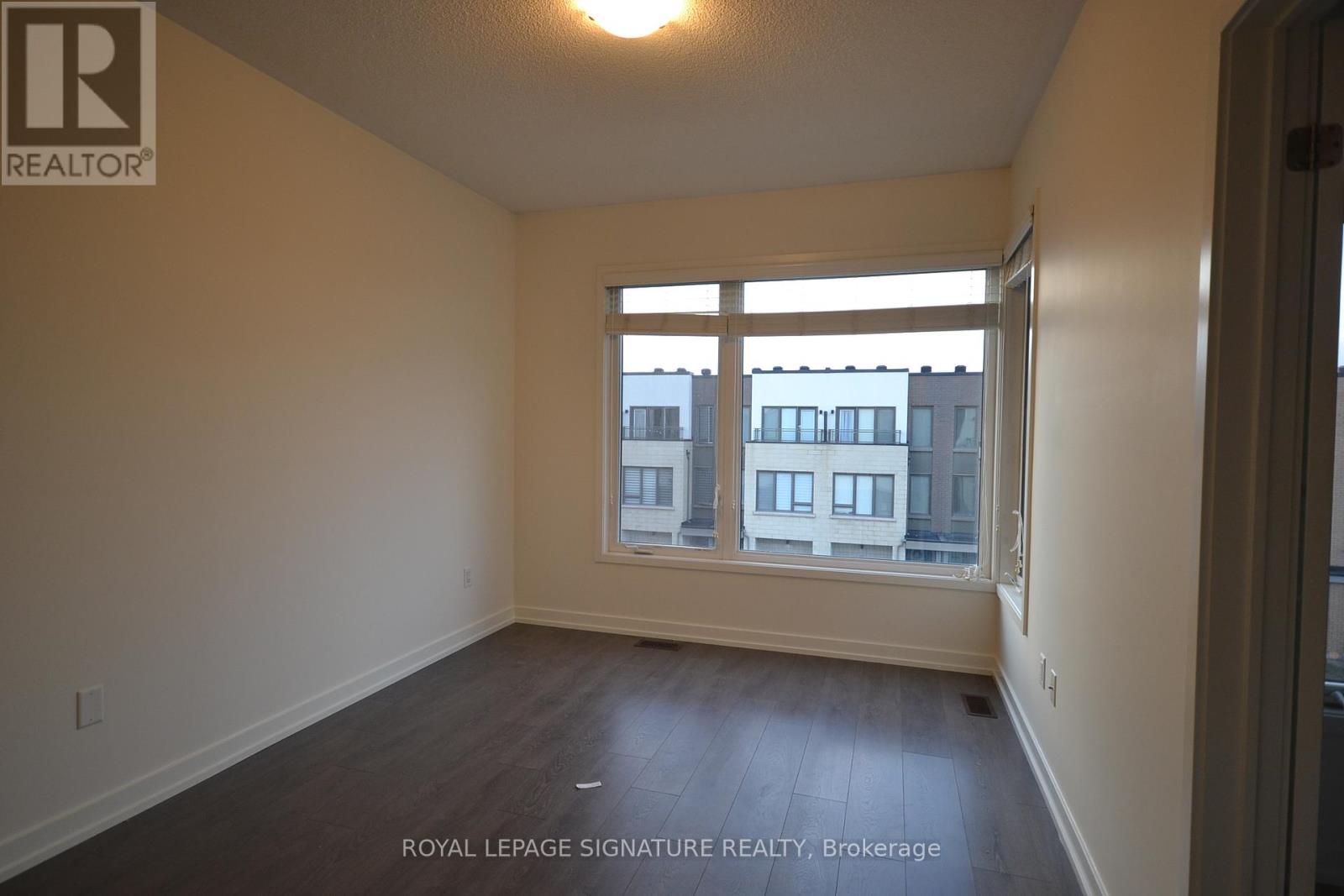 202 Huguenot Road, Oakville, Ontario  L6H 0L4 - Photo 10 - W13084086