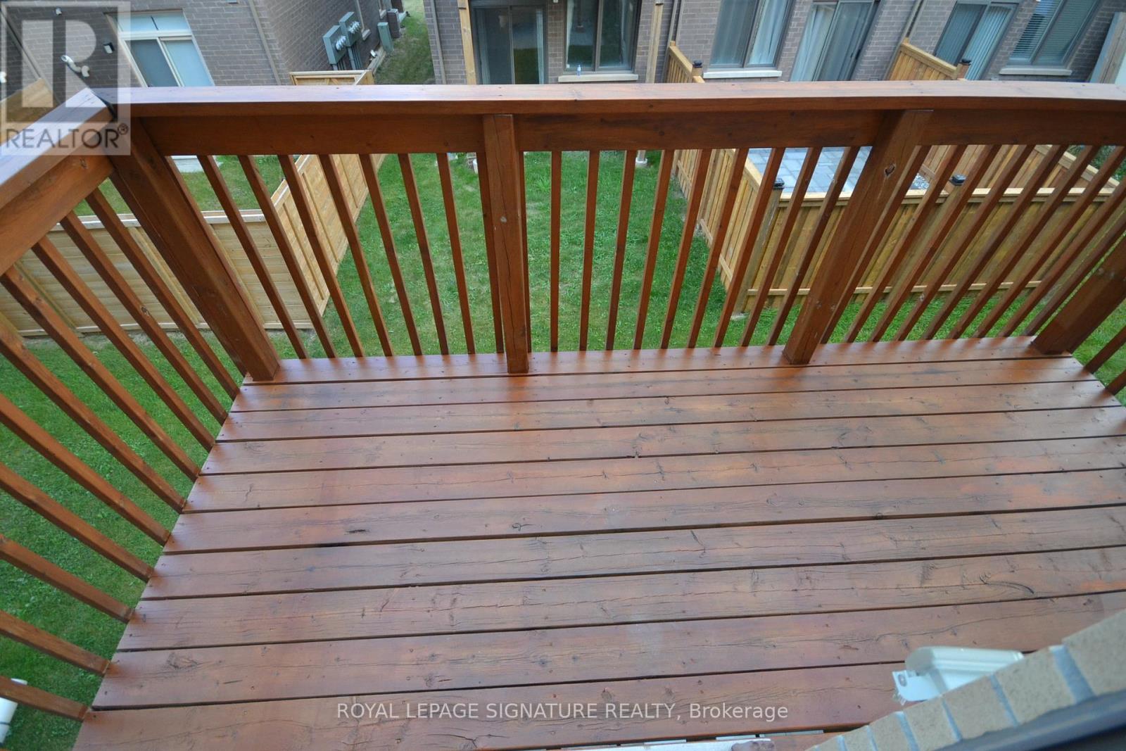 202 Huguenot Road, Oakville, Ontario  L6H 0L4 - Photo 12 - W13084086