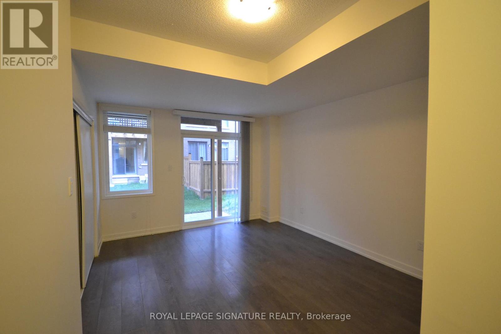 202 Huguenot Road, Oakville, Ontario  L6H 0L4 - Photo 13 - W13084086