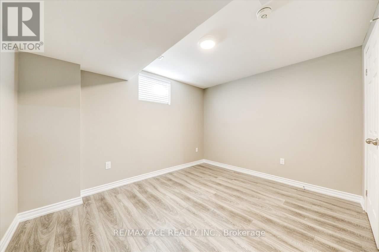 Bsmt - 2 Adastra Place, Brampton, Ontario  L6P 3B4 - Photo 16 - W13084138