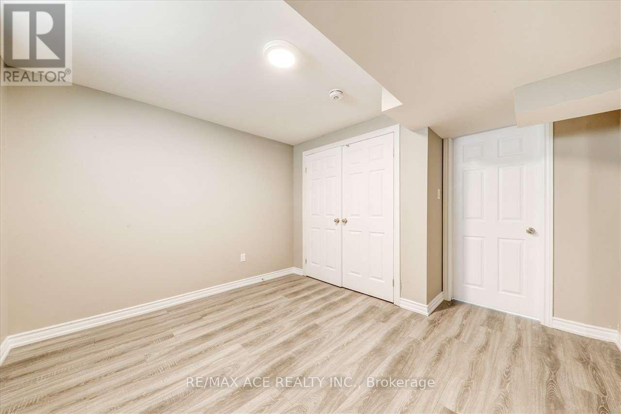 Bsmt - 2 Adastra Place, Brampton, Ontario  L6P 3B4 - Photo 17 - W13084138