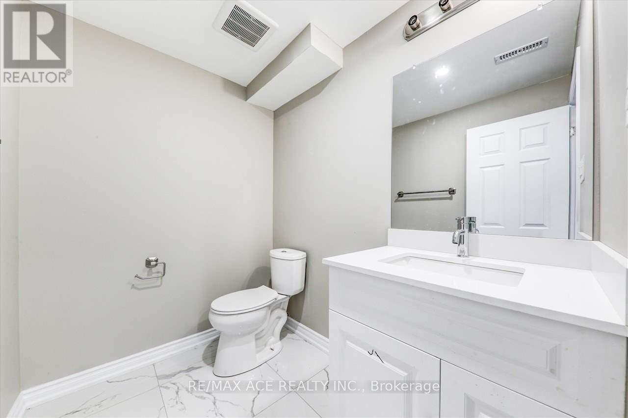 Bsmt - 2 Adastra Place, Brampton, Ontario  L6P 3B4 - Photo 18 - W13084138