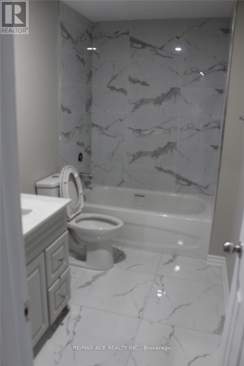 Bsmt - 2 Adastra Place, Brampton, Ontario  L6P 3B4 - Photo 21 - W13084138