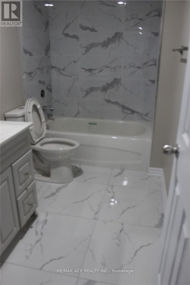 Bsmt - 2 Adastra Place, Brampton, Ontario  L6P 3B4 - Photo 22 - W13084138