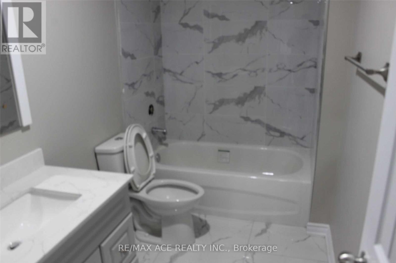 Bsmt - 2 Adastra Place, Brampton, Ontario  L6P 3B4 - Photo 23 - W13084138