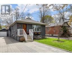 27 CEDARCREST DRIVE, Toronto, Ontario