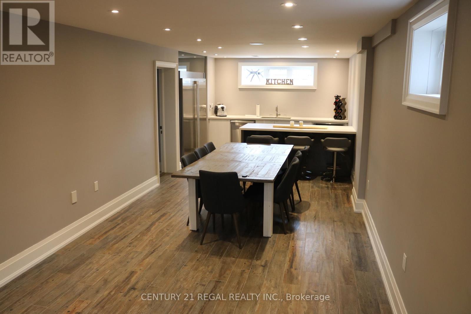 18 Rowse Crescent, Toronto, Ontario  M9P 3L5 - Photo 13 - W13084212