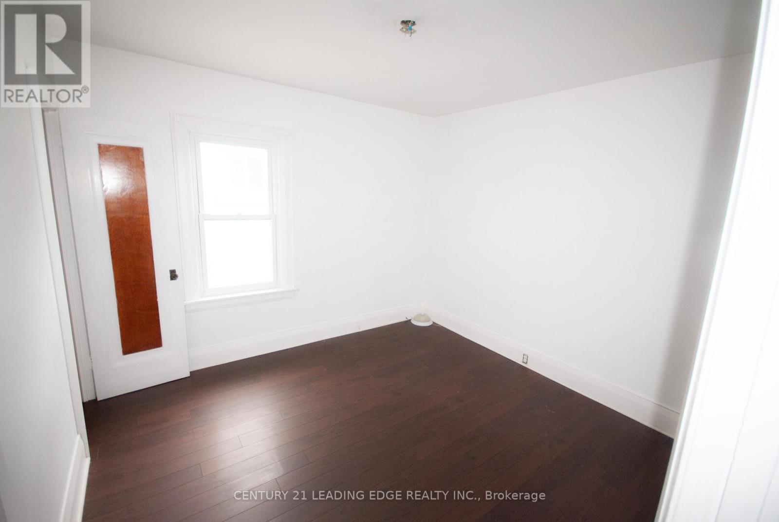 208 Oshawa Boulevard N, Oshawa, Ontario  L1G 5S9 - Photo 10 - E13083086