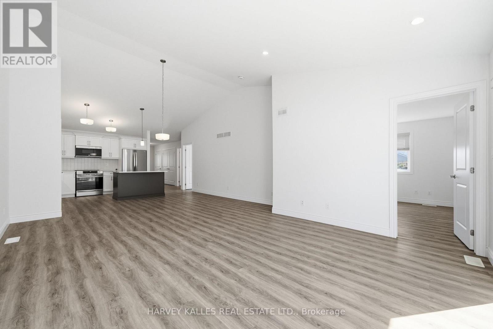 125 Farrington Crescent, Prince Edward County, Ontario  K0K 2T0 - Photo 16 - X13065212