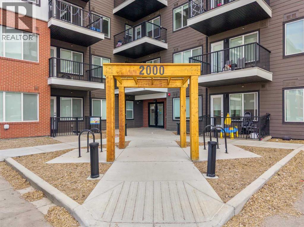 2318, 395 Skyview Parkway NE, Calgary, Alberta  T3N 2K1 - Photo 2 - A2302050