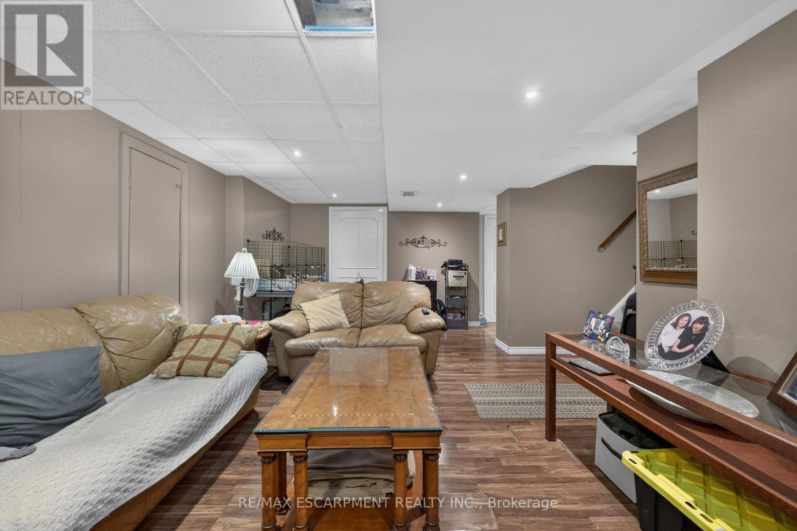 186 Seneca Avenue, Hamilton, Ontario  L9B 1M2 - Photo 24 - X13084008