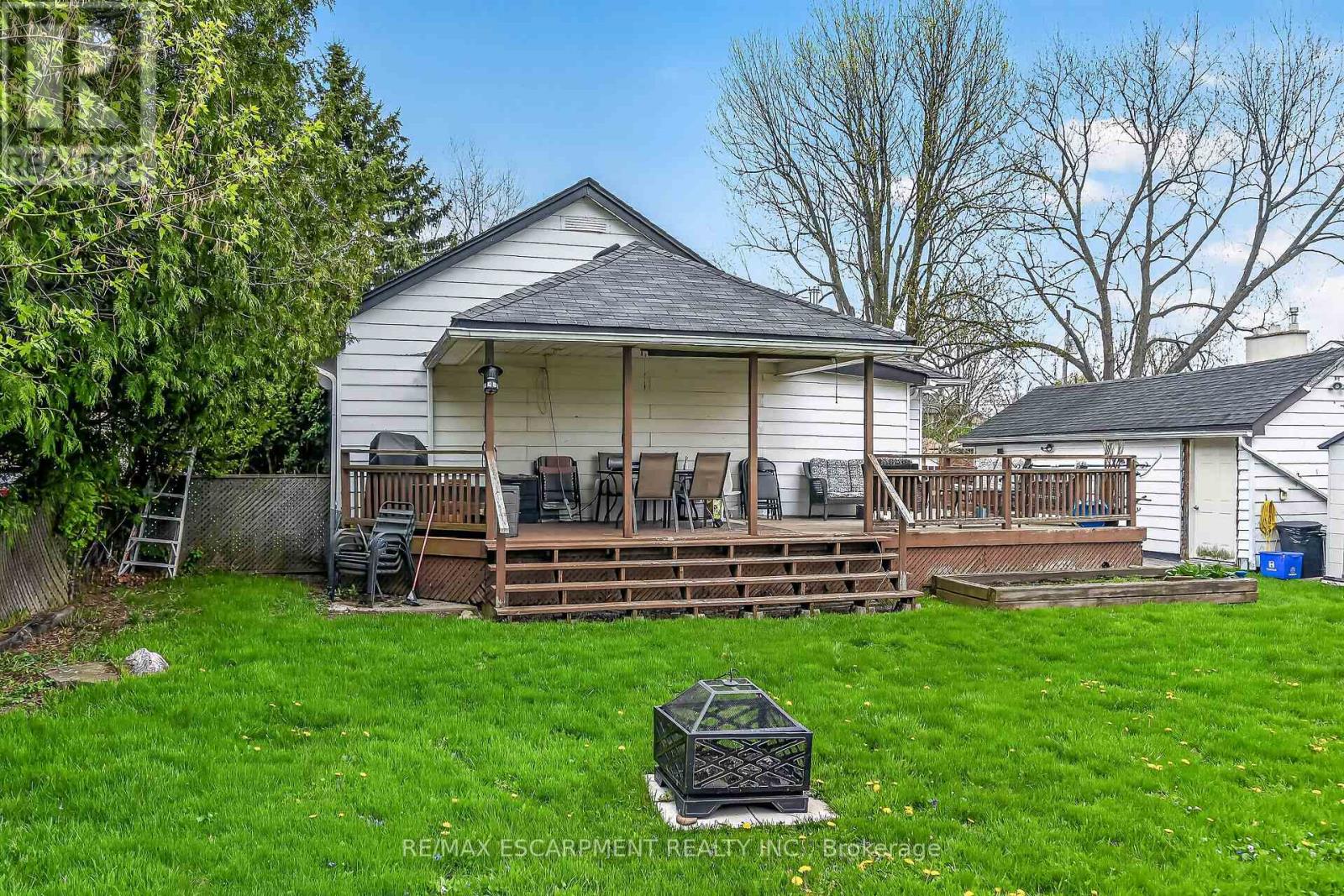 186 Seneca Avenue, Hamilton, Ontario  L9B 1M2 - Photo 34 - X13084008