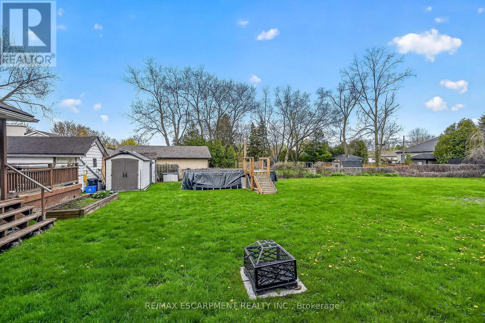 186 Seneca Avenue, Hamilton, Ontario  L9B 1M2 - Photo 39 - X13084008