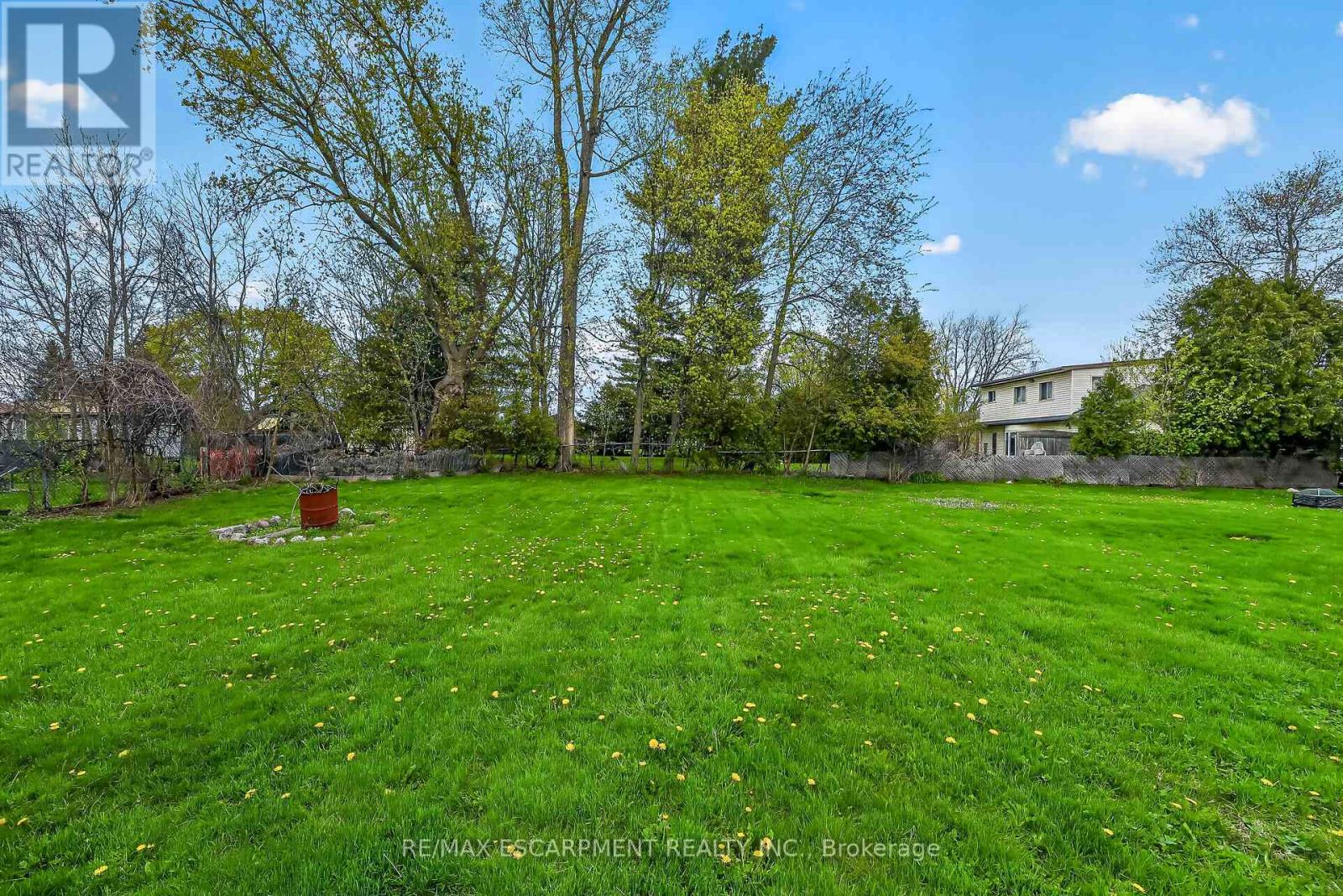 186 Seneca Avenue, Hamilton, Ontario  L9B 1M2 - Photo 41 - X13084008
