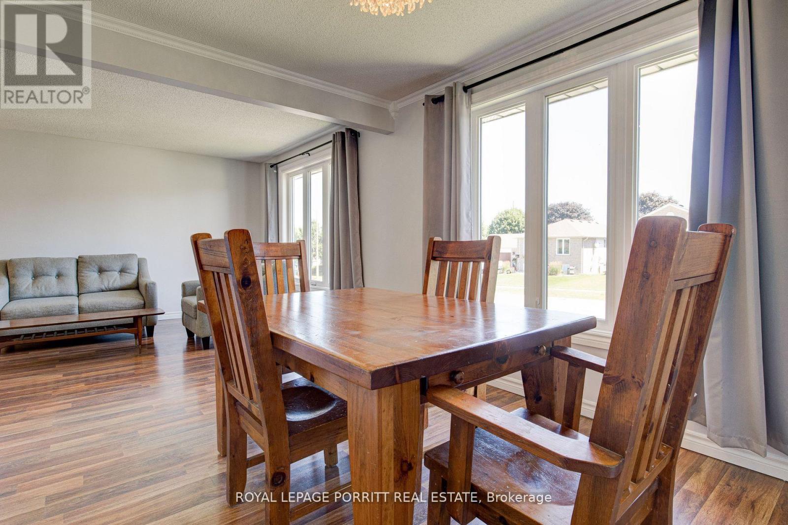 55 Windsor Drive, Brant, Ontario  N0E 1N0 - Photo 12 - X13084096