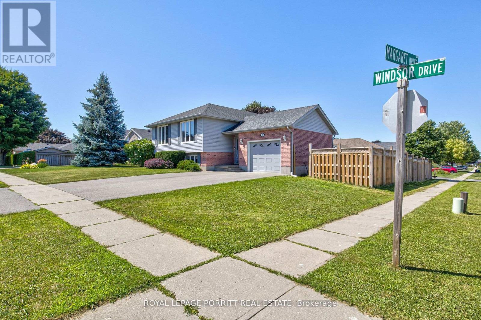 55 Windsor Drive, Brant, Ontario  N0E 1N0 - Photo 3 - X13084096