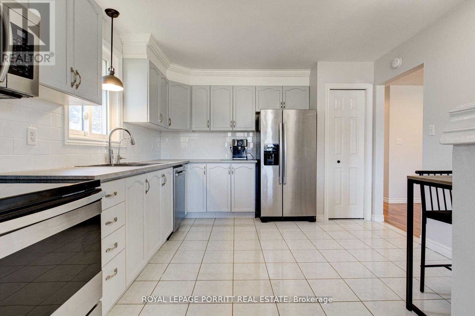 55 Windsor Drive, Brant, Ontario  N0E 1N0 - Photo 8 - X13084096