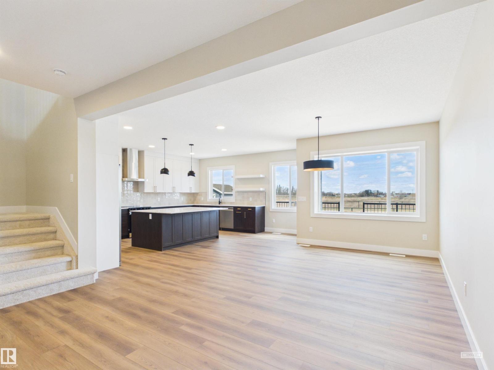 2010 GENESIS LN, stony plain, Alberta