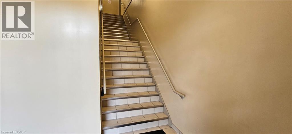 685 Myers Road Unit# 201, Cambridge, Ontario  N1R 5S2 - Photo 2 - 40827003
