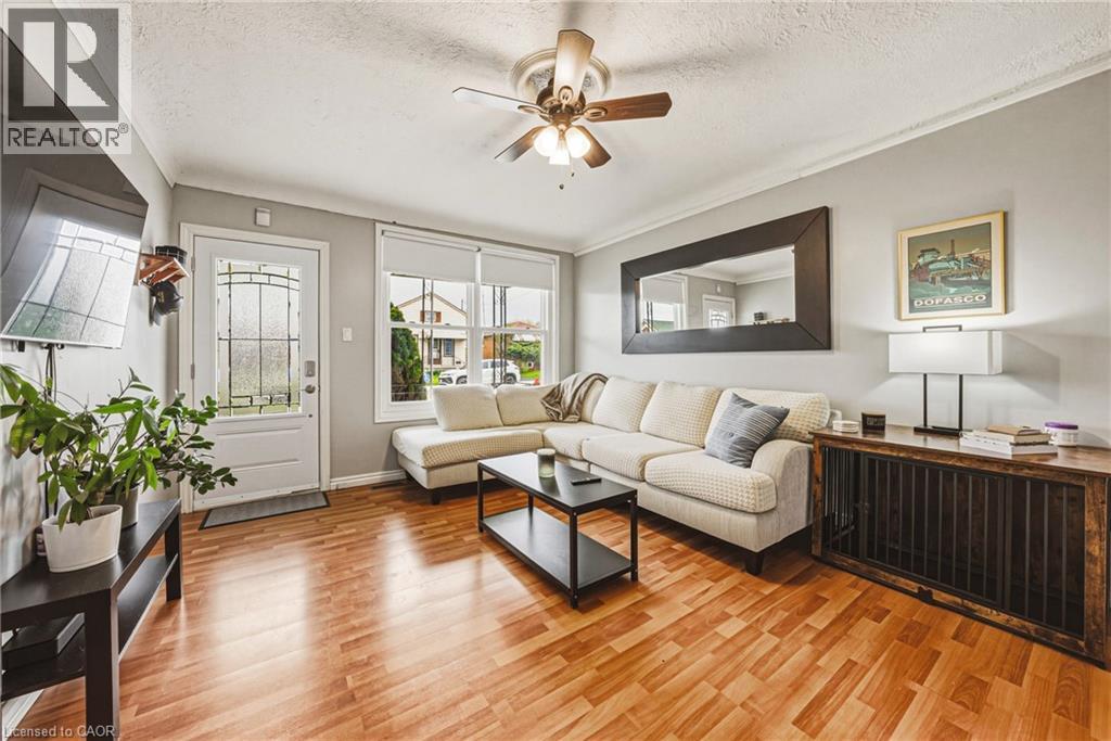 161 Ivon Avenue, Hamilton, Ontario  L8H 5S7 - Photo 4 - 40826922