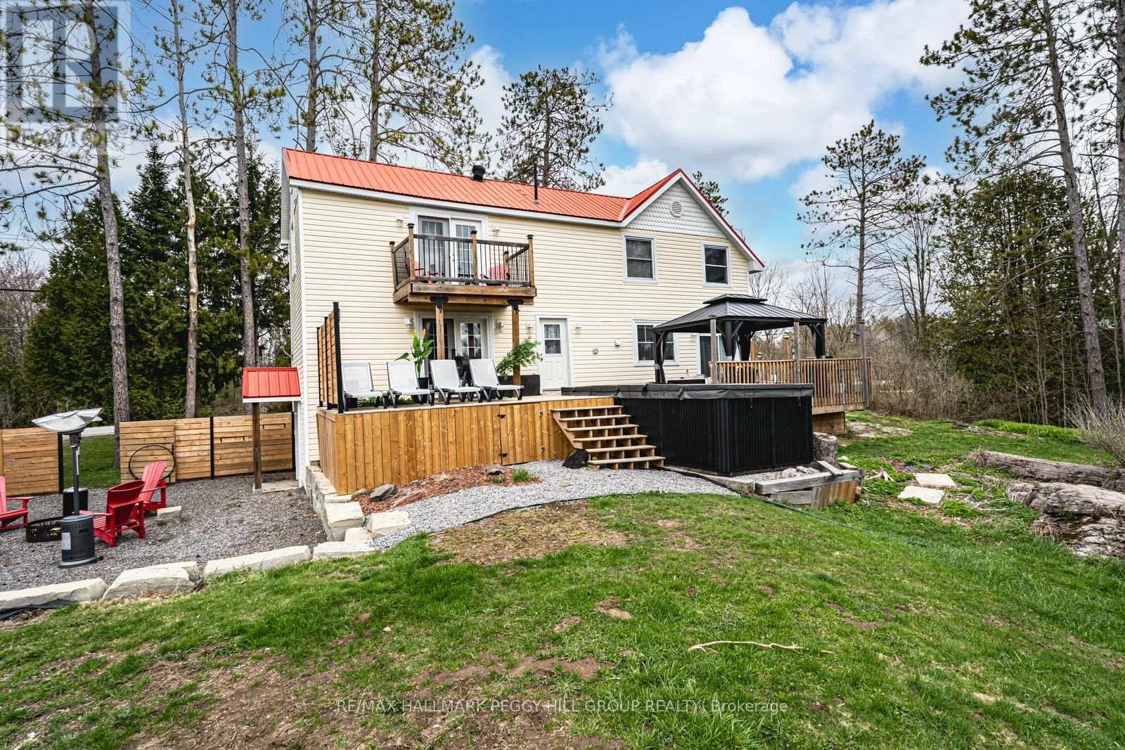 2917 Fairgrounds Road, Ramara, Ontario  L0K 2B0 - Photo 14 - S12915452