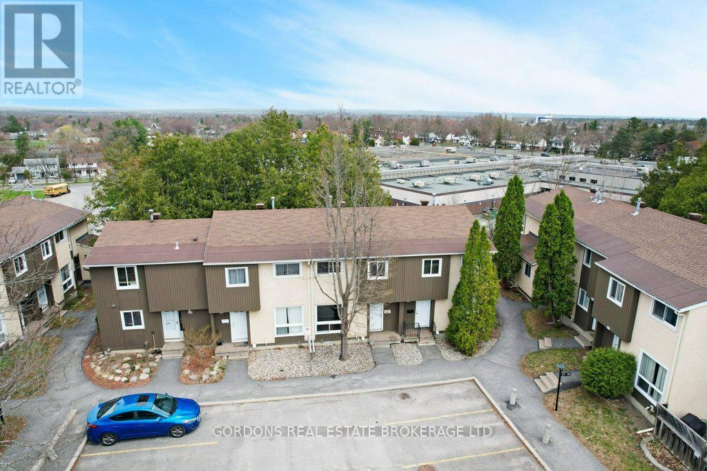 1562 Lassiter Terrace, Ottawa, Ontario  K1J 8N4 - Photo 37 - X13084228