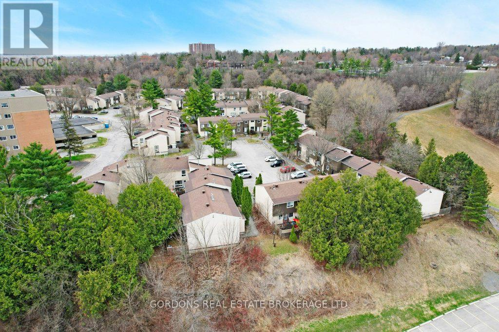 1562 Lassiter Terrace, Ottawa, Ontario  K1J 8N4 - Photo 39 - X13084228