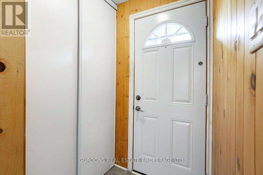 1562 Lassiter Terrace, Ottawa, Ontario  K1J 8N4 - Photo 6 - X13084228