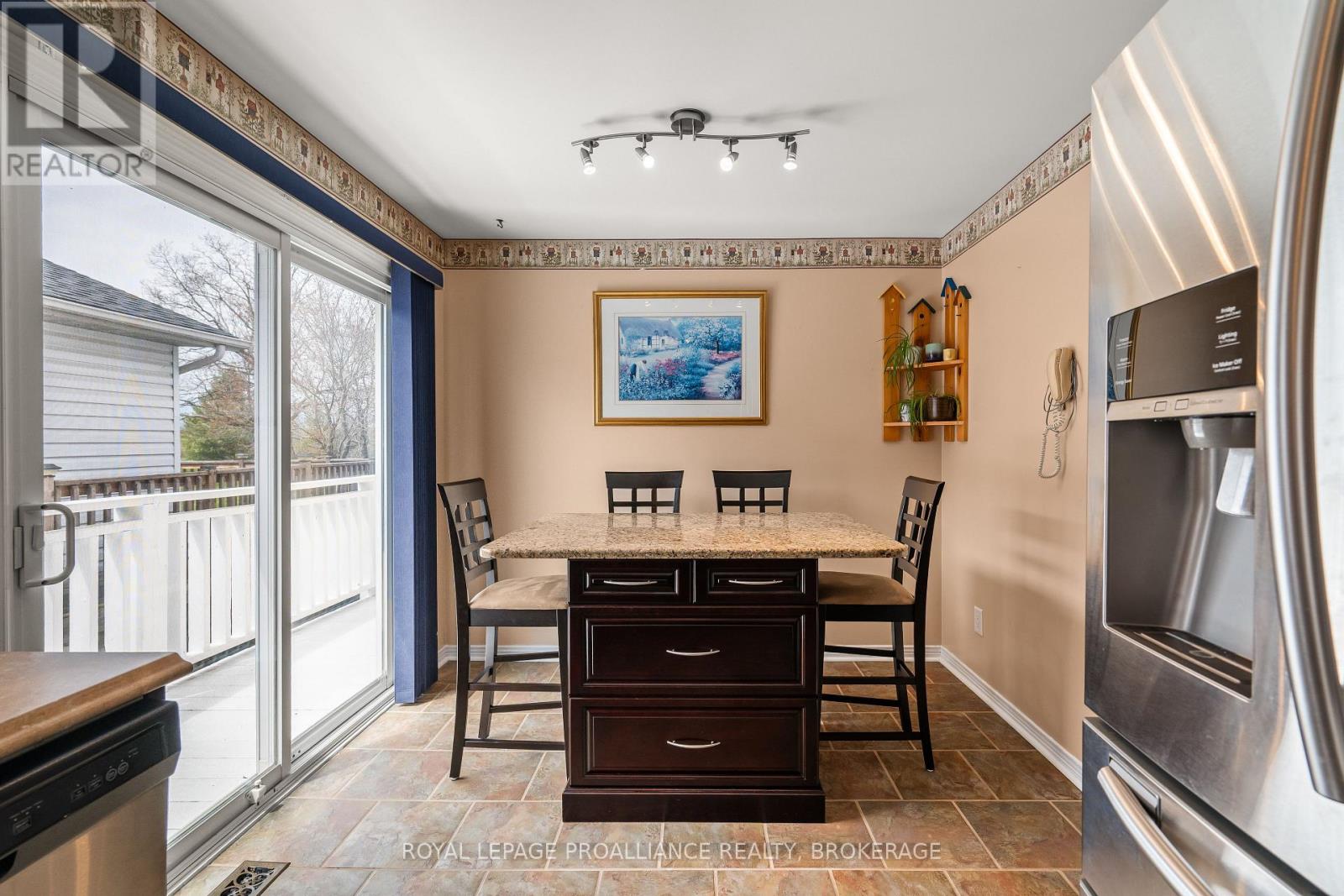 307 Amherst Drive, Loyalist, Ontario  K7N 1V3 - Photo 11 - X13084252