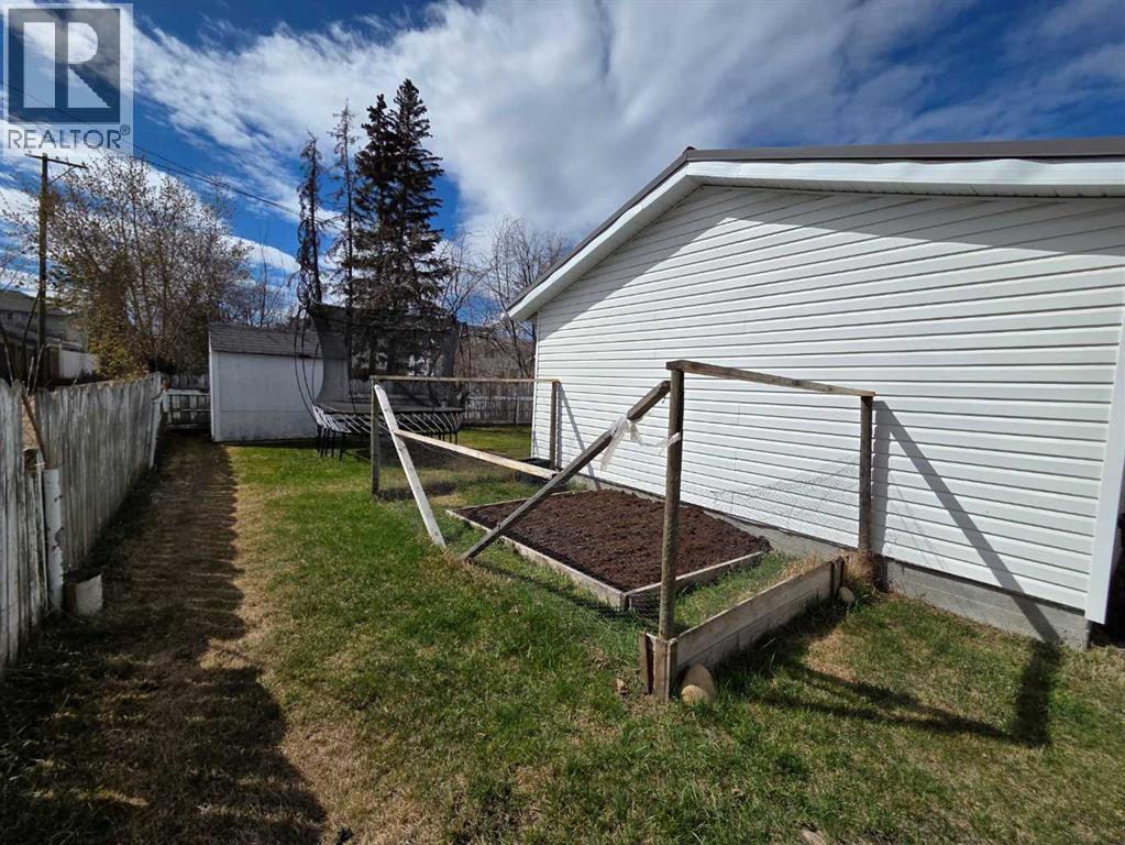 9307 104 Avenue, Grande Prairie, Alberta  T8V 1C8 - Photo 10 - A2307922