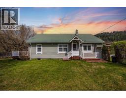 501 Arthur Street, Slocan, British Columbia