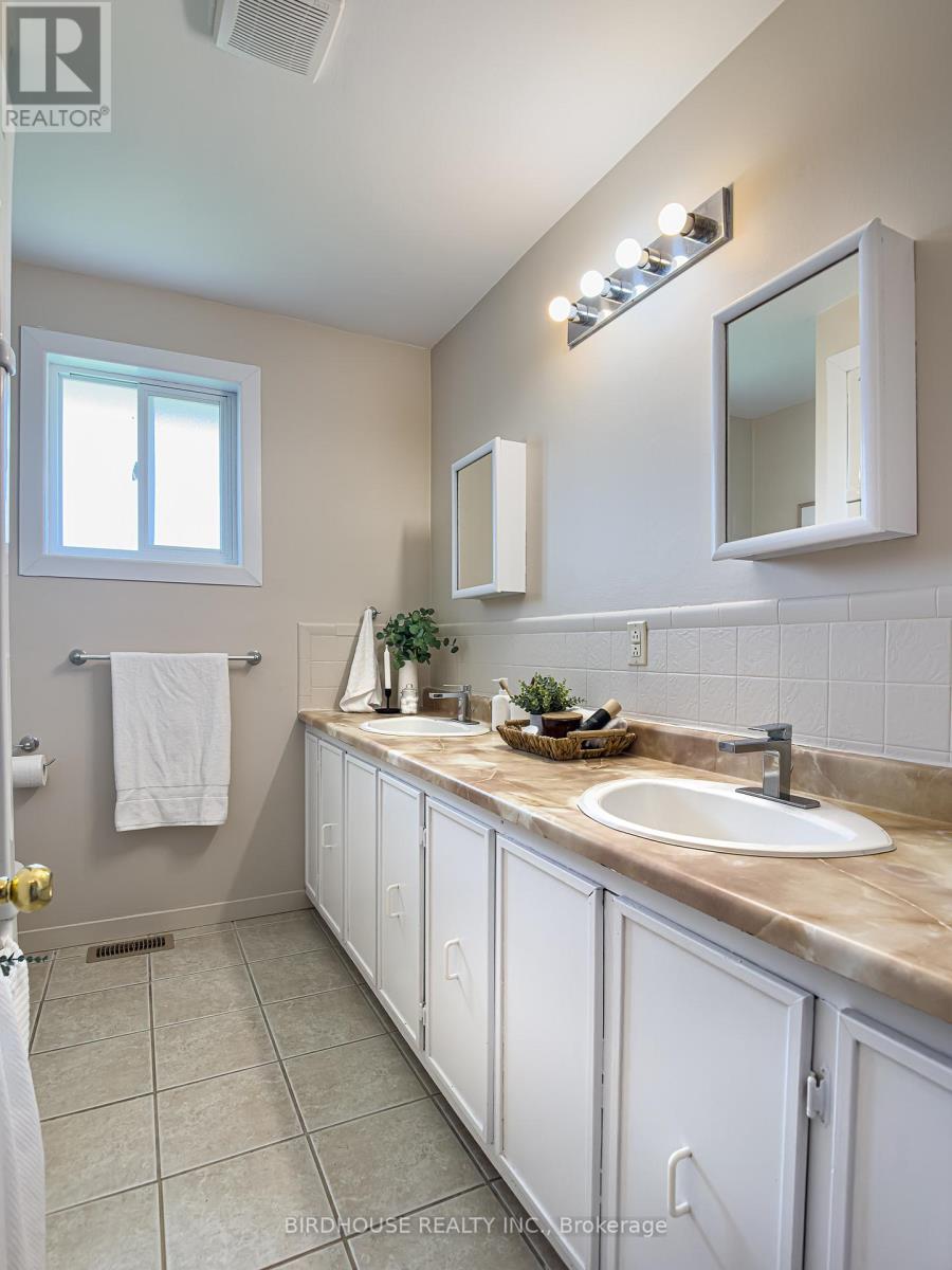 64 George Street W, Kawartha Lakes, Ontario  K9V 5H9 - Photo 19 - X13084318