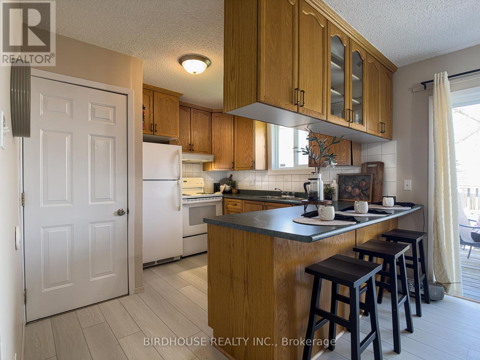 64 George Street W, Kawartha Lakes, Ontario  K9V 5H9 - Photo 9 - X13084318