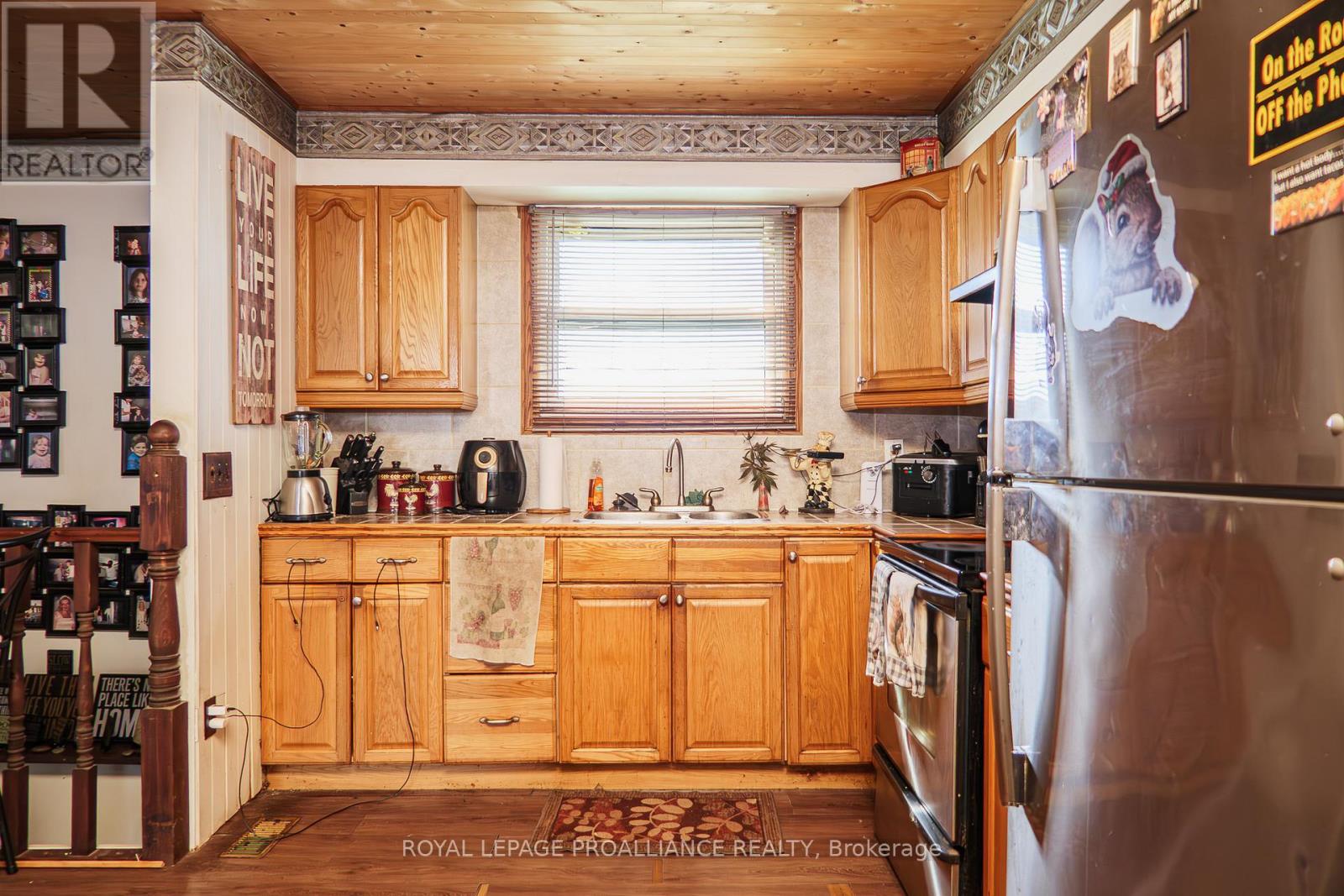 84 Heber Street, Quinte West (Trenton Ward), Ontario  K8V 1N3 - Photo 15 - X13084352