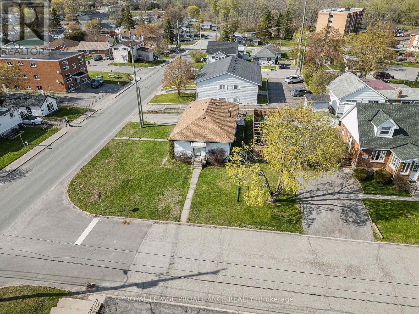 84 Heber Street, Quinte West (Trenton Ward), Ontario  K8V 1N3 - Photo 34 - X13084352