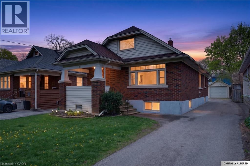 10 Junkin Street, St. Catharines, Ontario  L2R 1N3 - Photo 4 - 40825186
